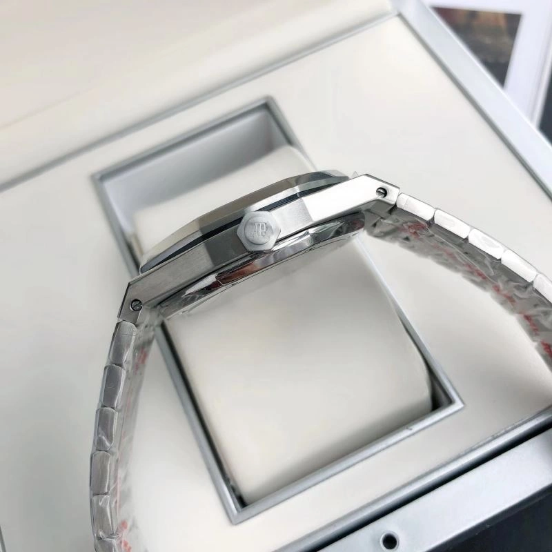 AP Watches Supportive 176779