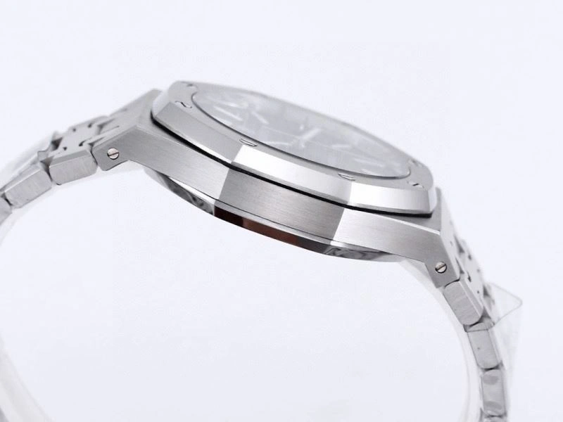 RelaxedFit AP Watches 176774