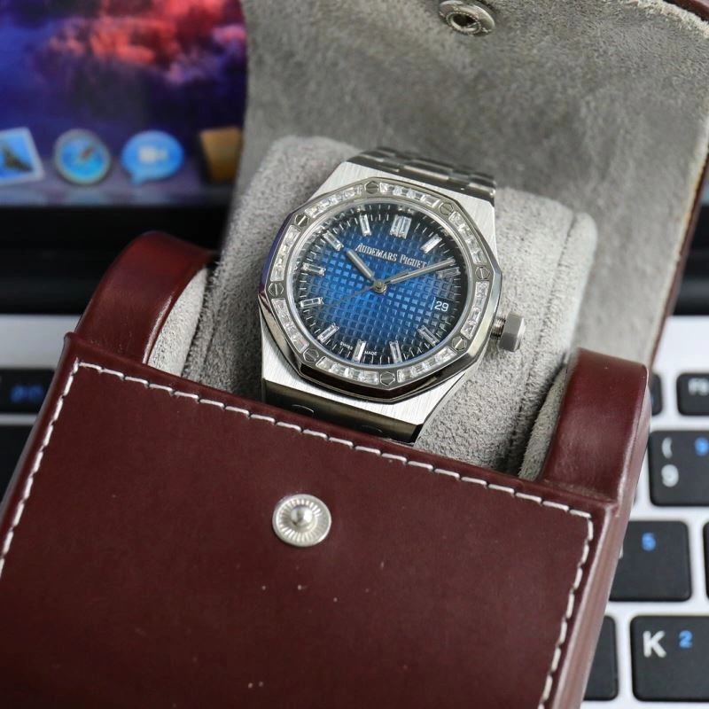 Stretchable AP Watches 176754