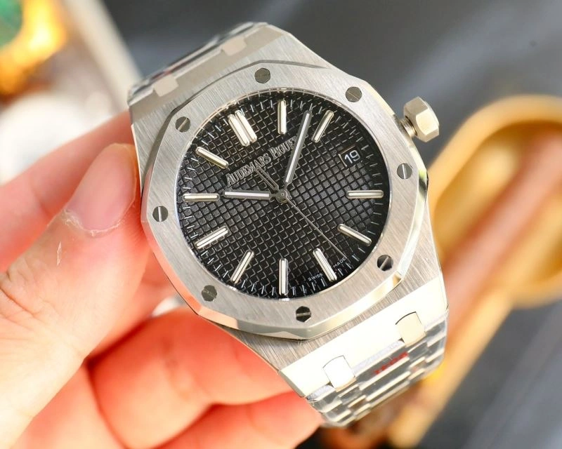 Durable AP Watches 176736