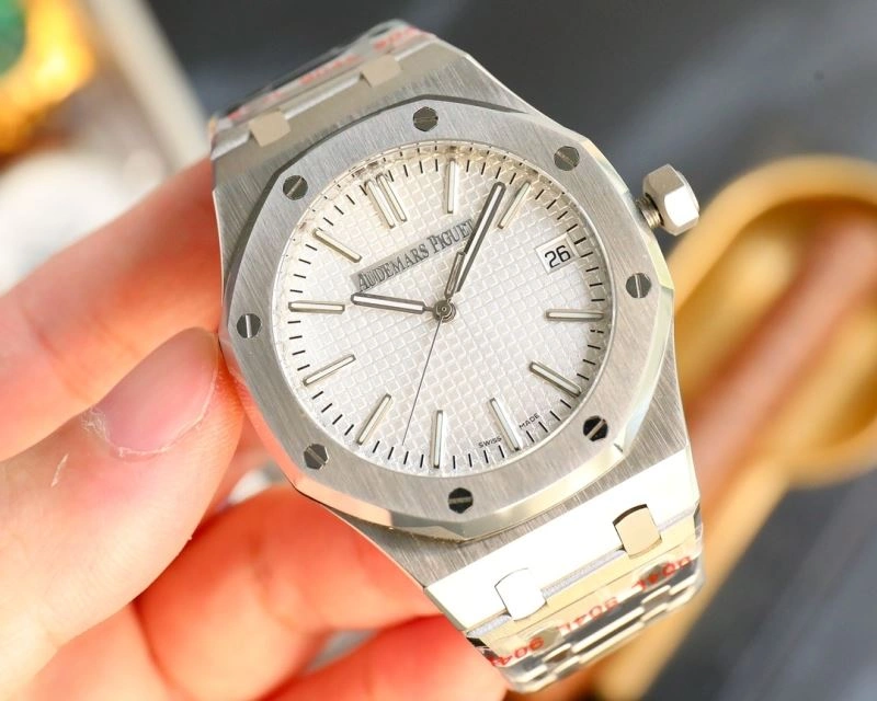 Durable AP Watches 176736
