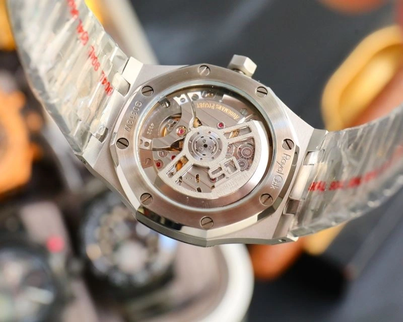 AP Watches Supportive 176732