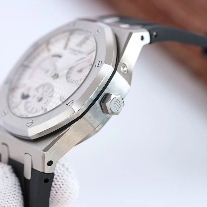 Comfortable AP Watches 176719