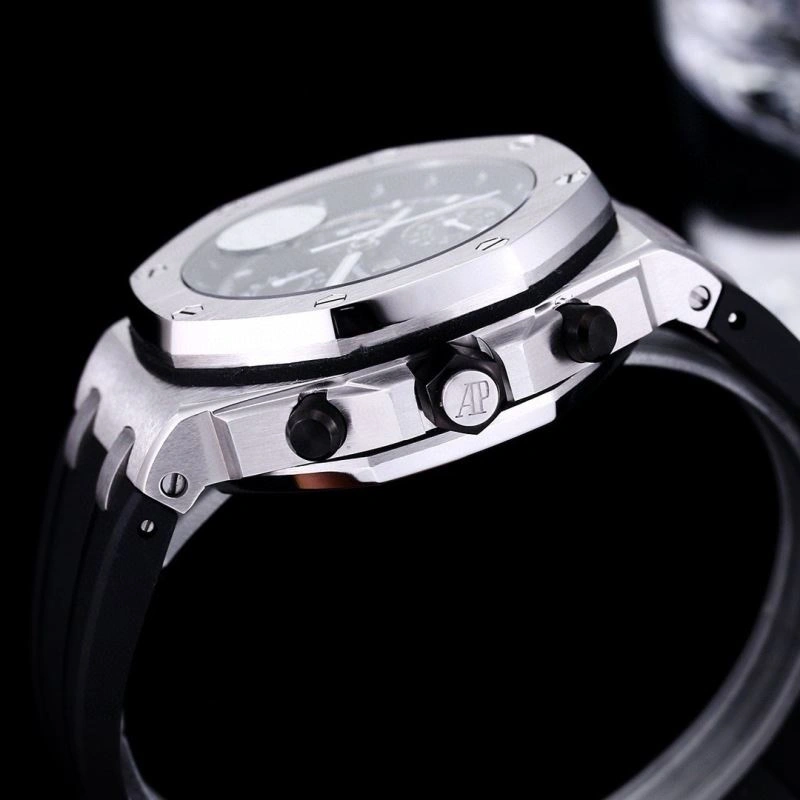 AP Watches FashionForward 176709