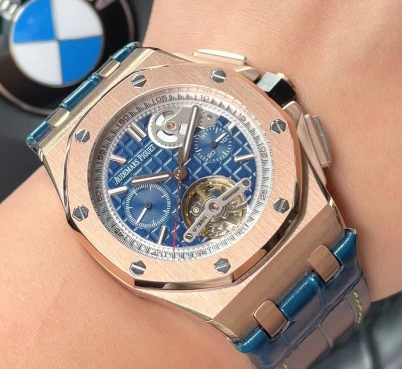 Durable AP Watches 176691
