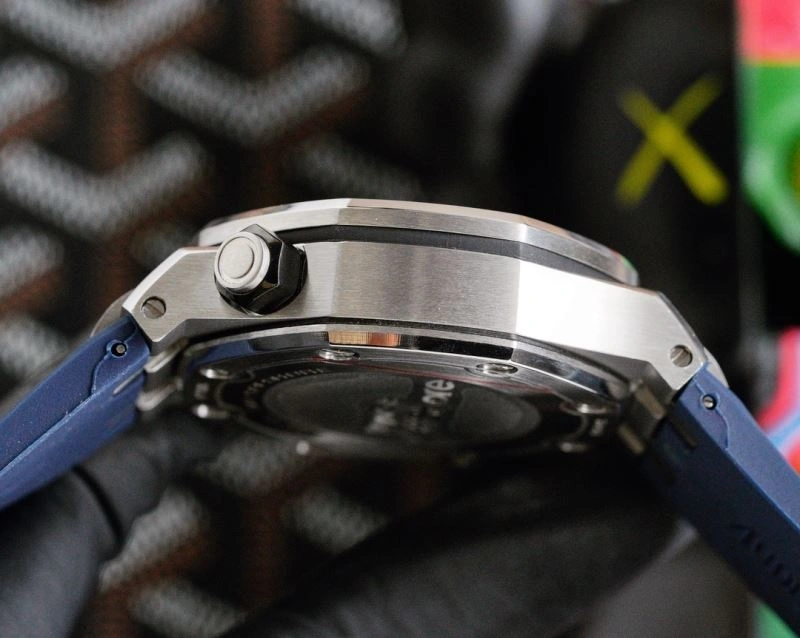 Lightweight AP Watches 176682