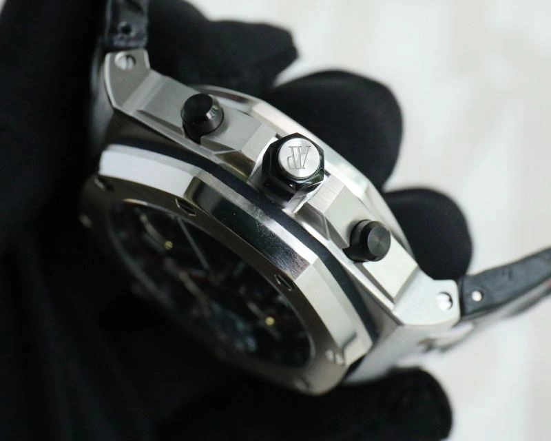 Resilient AP Watches 176660
