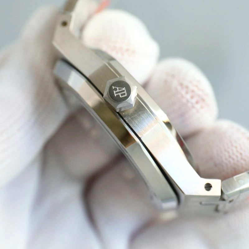 AP Watches MoistureWicking 176650