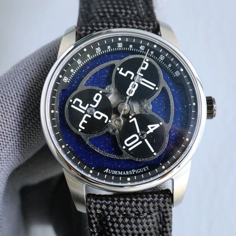 AP Watches FashionForward 176622