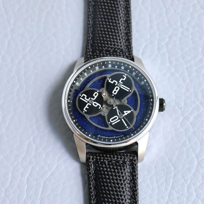 AP Watches FashionForward 176622