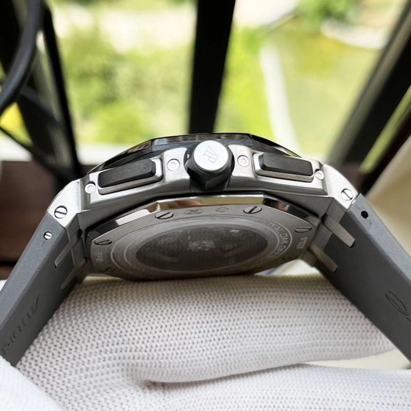 Supportive AP Watches 176595