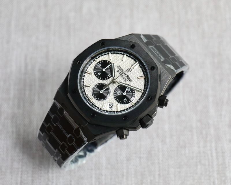 AP Watches FashionForward 175868