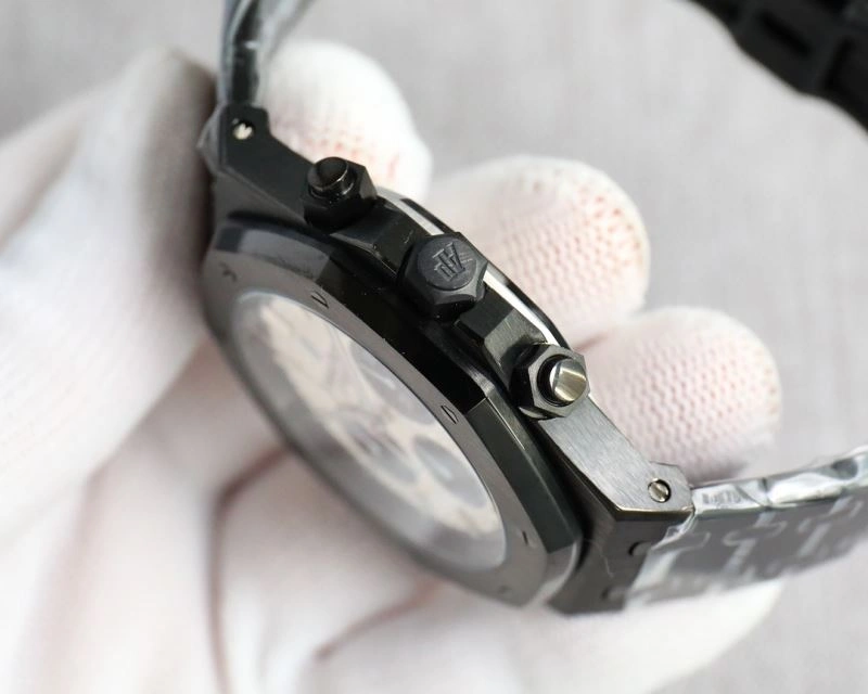 AP Watches FashionForward 175868