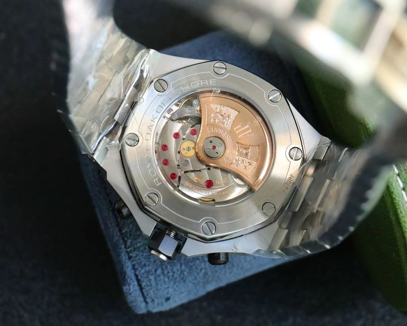 AP Watches FashionForward 176455