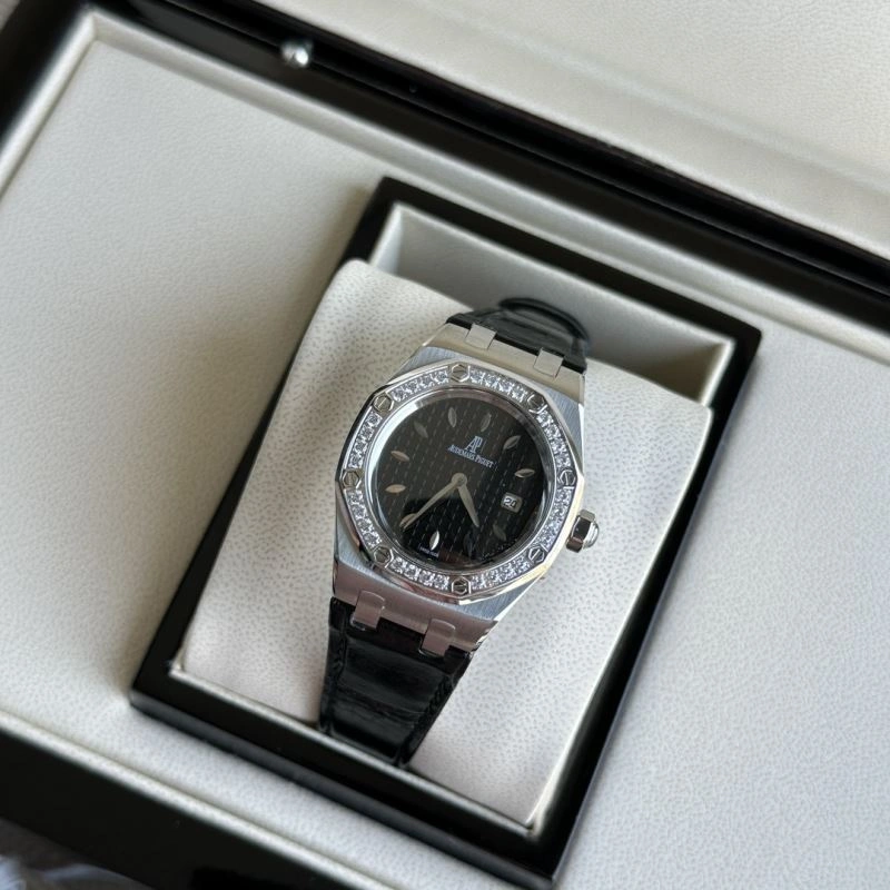 RelaxedFit AP Watches 176418