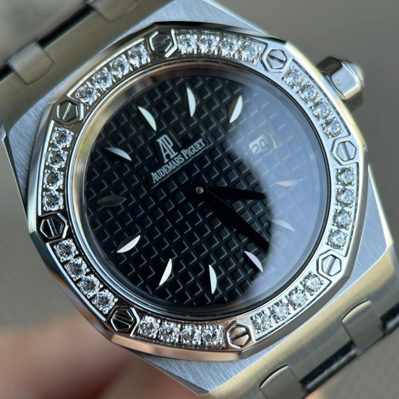 RelaxedFit AP Watches 176418
