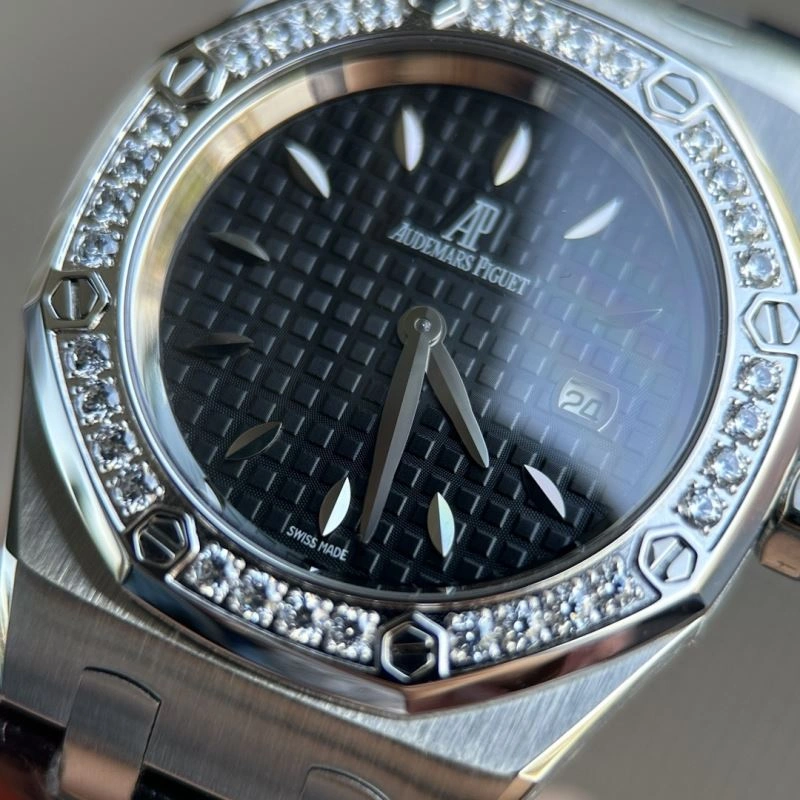 RelaxedFit AP Watches 176418