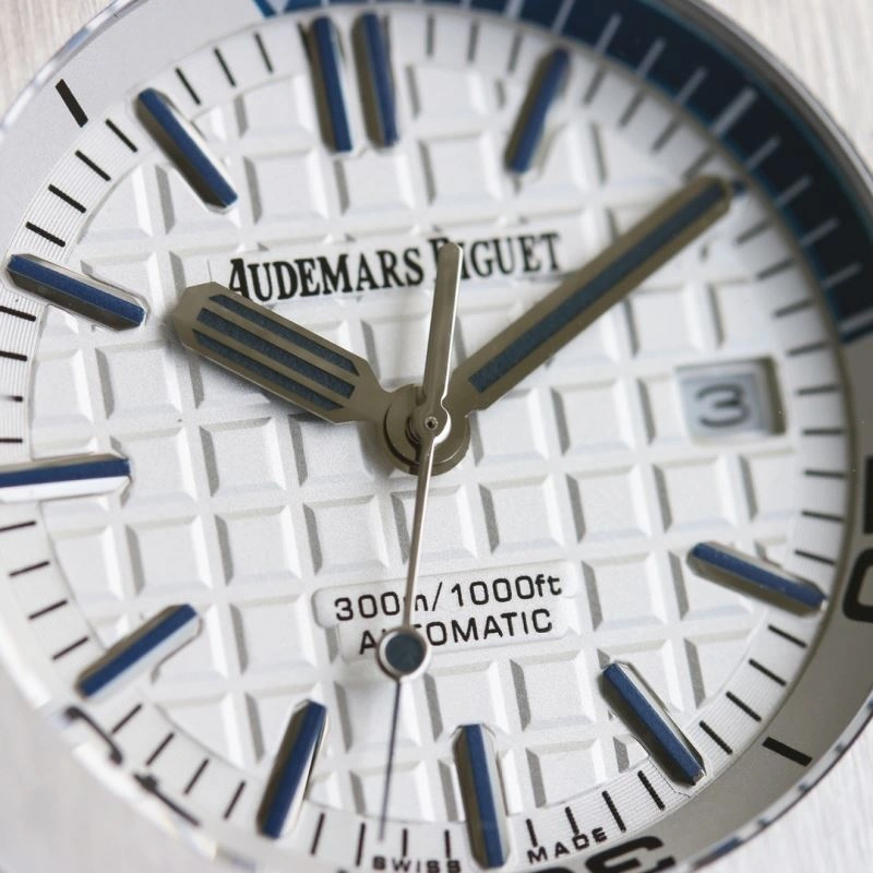 AP Watches WaterResistant 176388