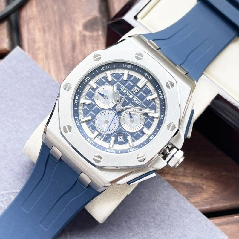 Versatile AP Watches 176349