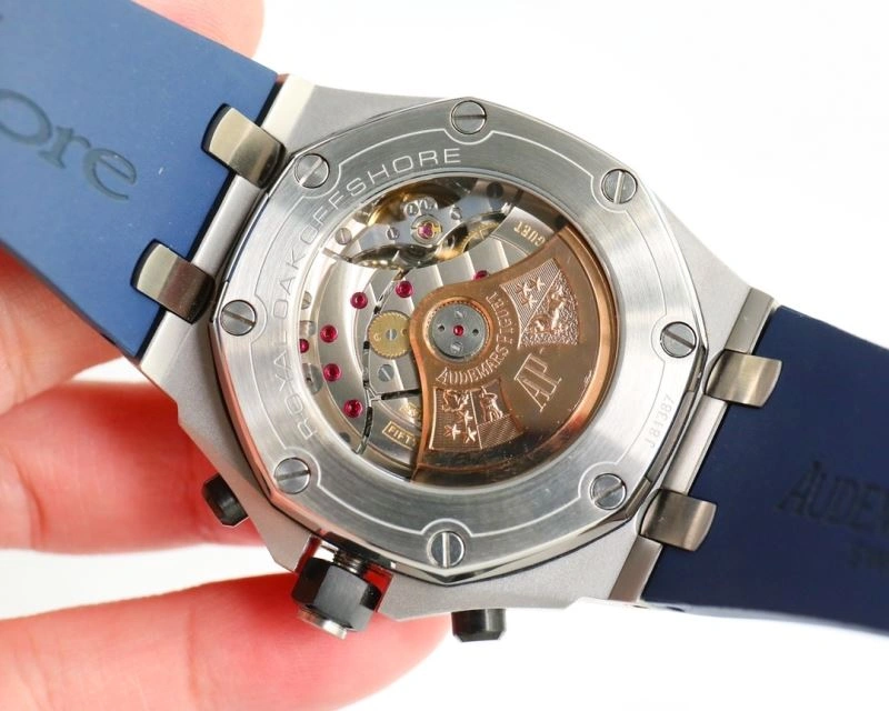 AP Watches FashionForward 176345
