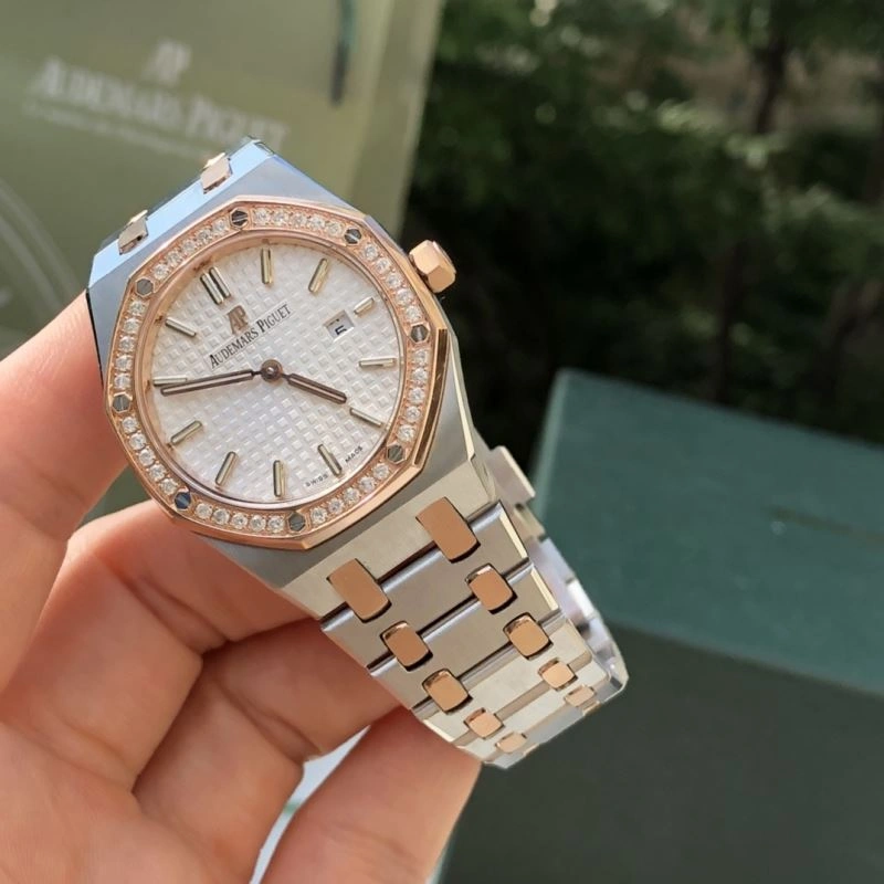 Seasonal AP Watches 176321