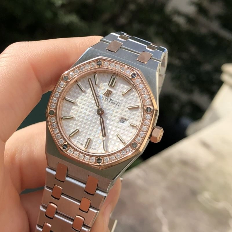 Seasonal AP Watches 176321