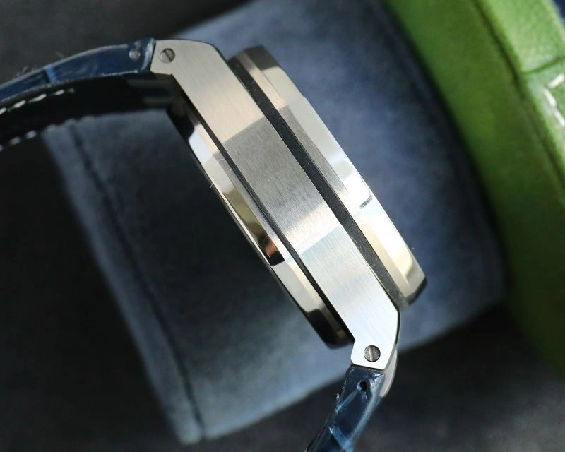 AP Watches SunProtective 176351