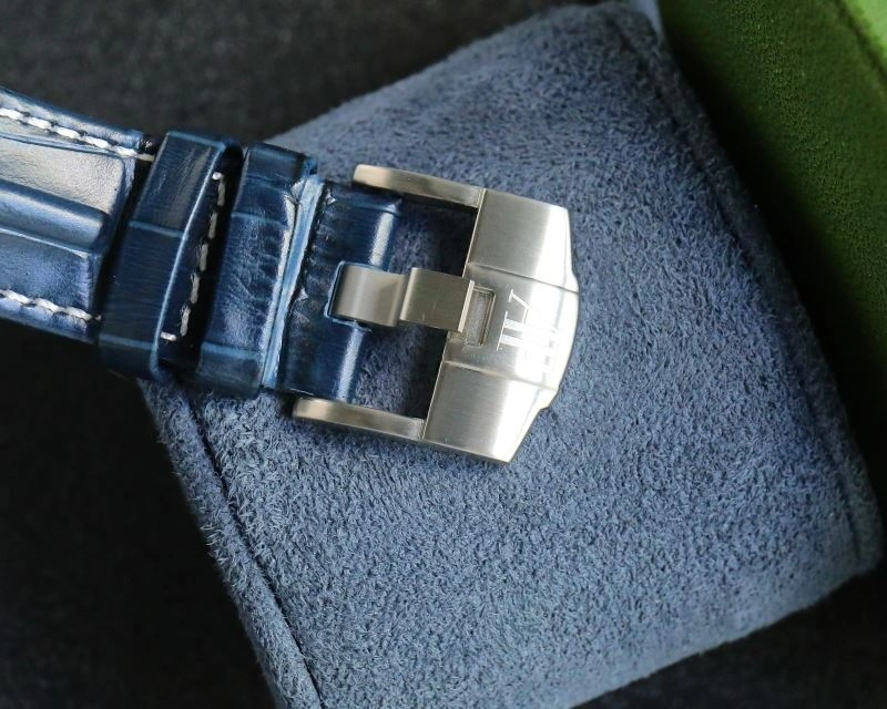 AP Watches SunProtective 176351