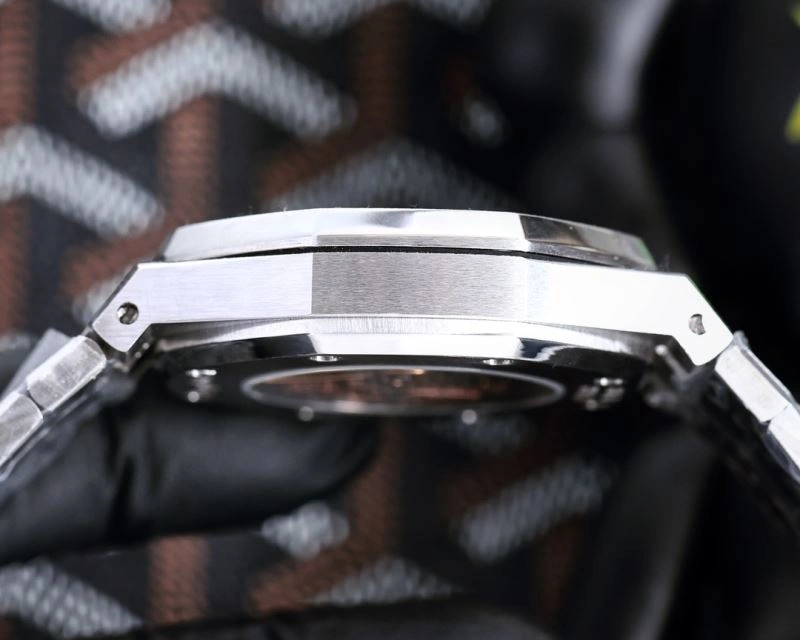 AP Watches RelaxedFit 176113