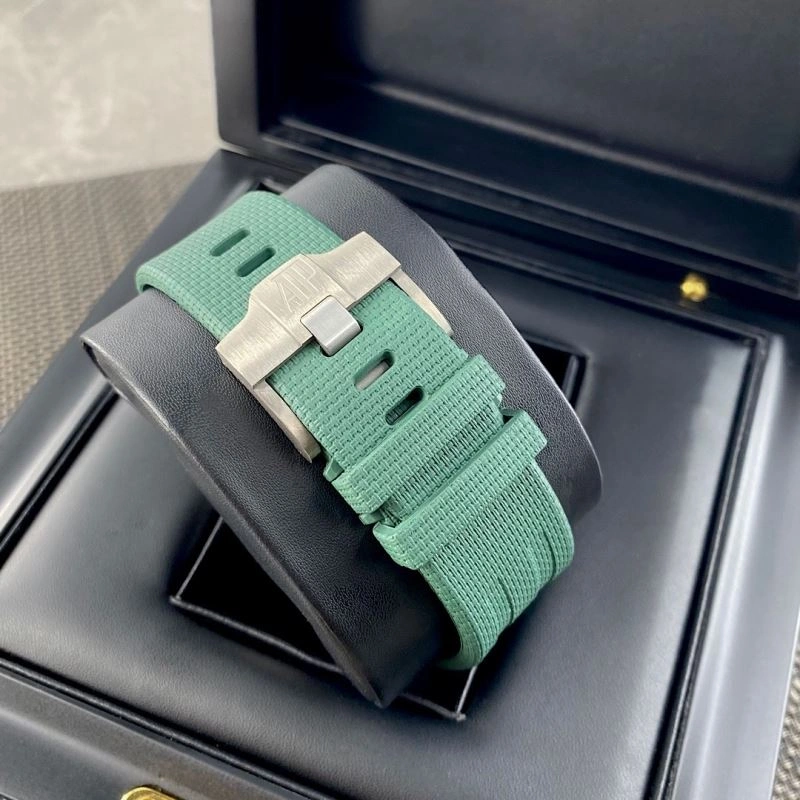 AP Watches SmoothTexture 176032