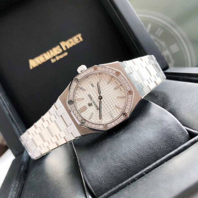 Sophisticated AP Watches 176038