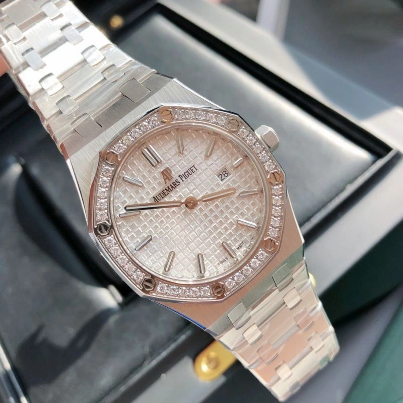 Sophisticated AP Watches 176038