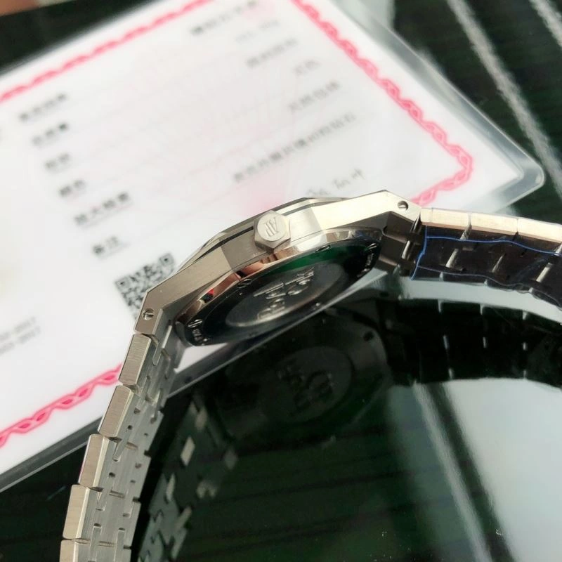 TravelReady AP Watches 176029