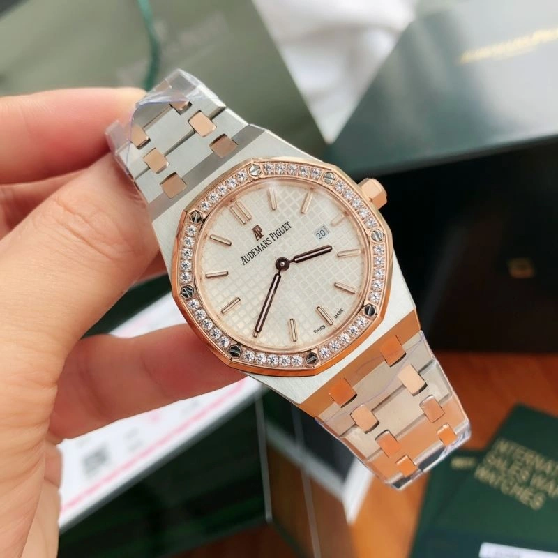Stretchable AP Watches 176028