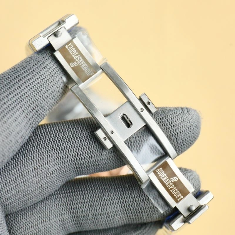 Sleek AP Watches 176016