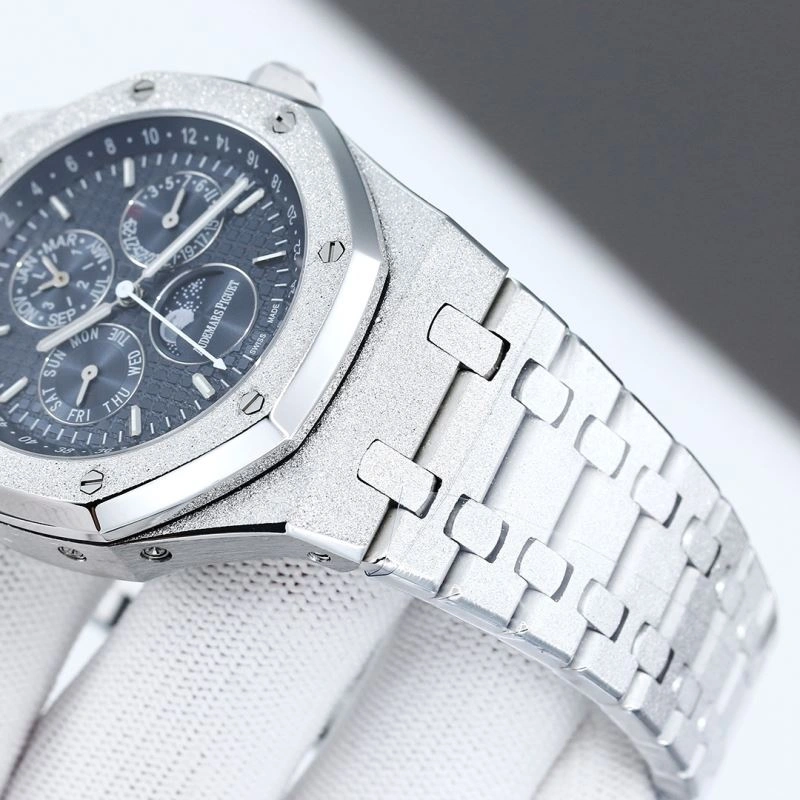 Minimalist AP Watches 175972