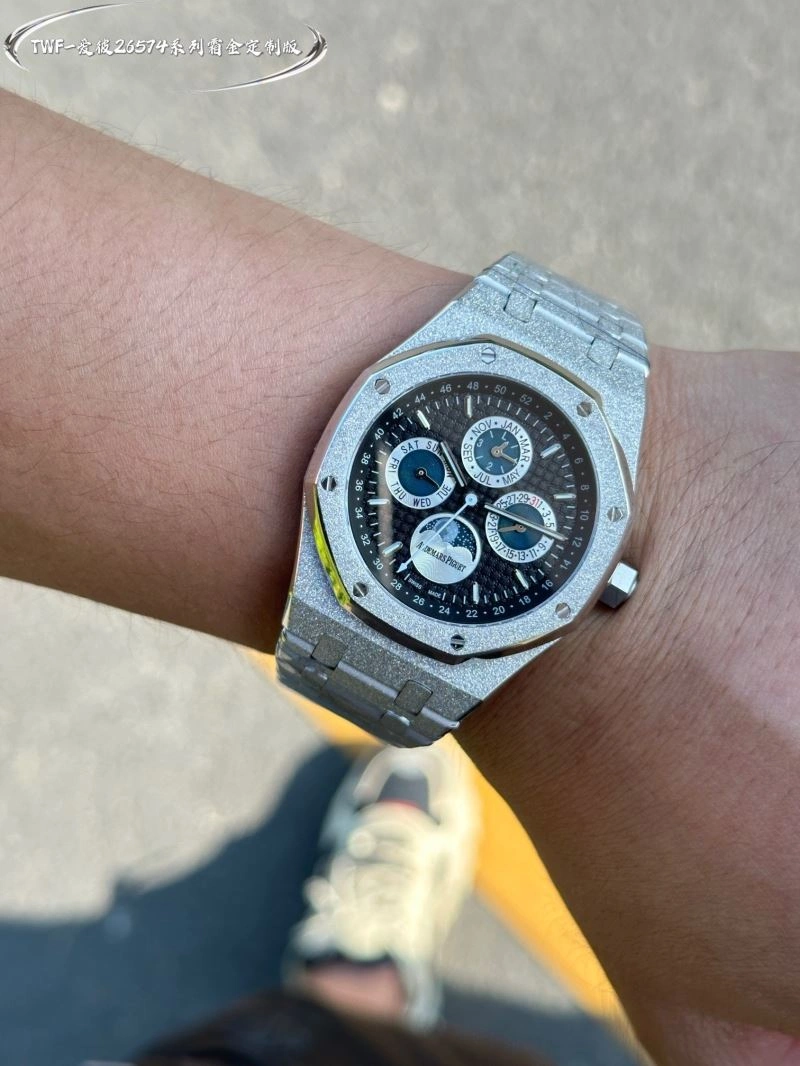 AP Watches DailyWear 175968