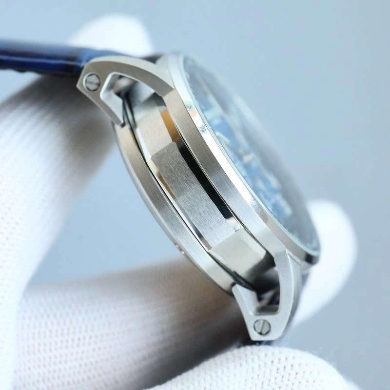 AP Watches ZipUp 175935