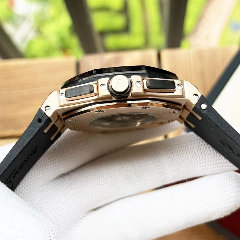 Durable AP Watches 175925