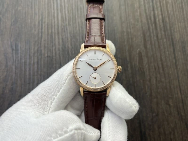 AP Watches UrbanChic 175903