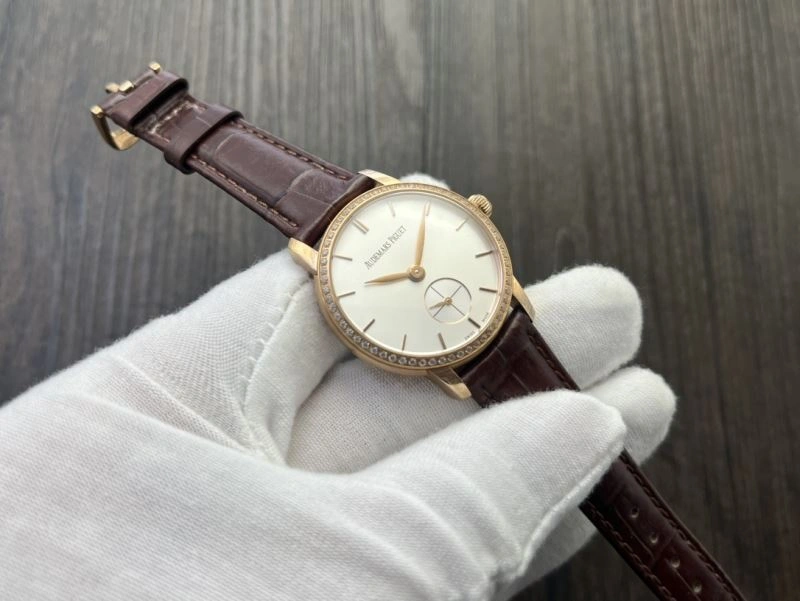 AP Watches UrbanChic 175903