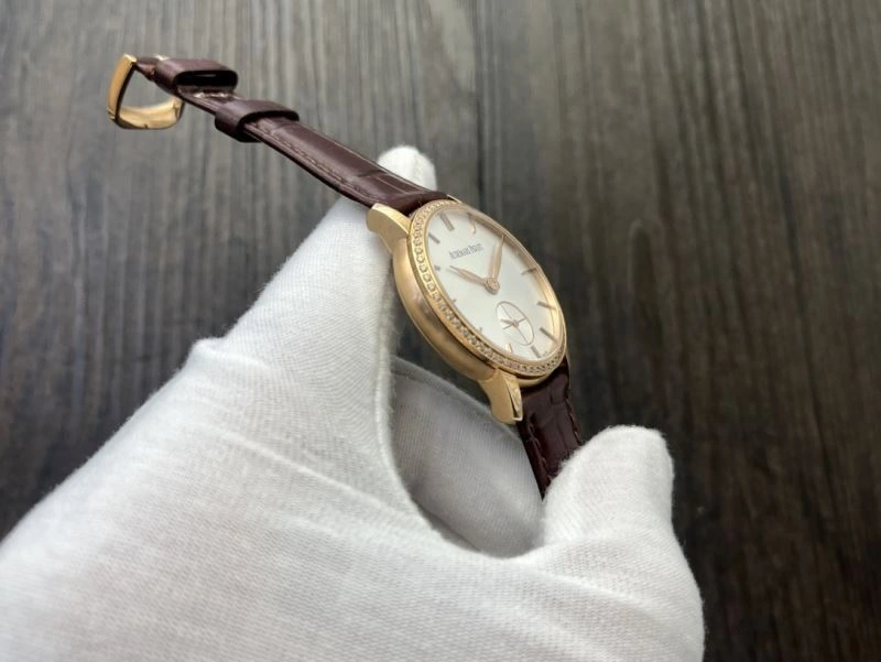 AP Watches UrbanChic 175903
