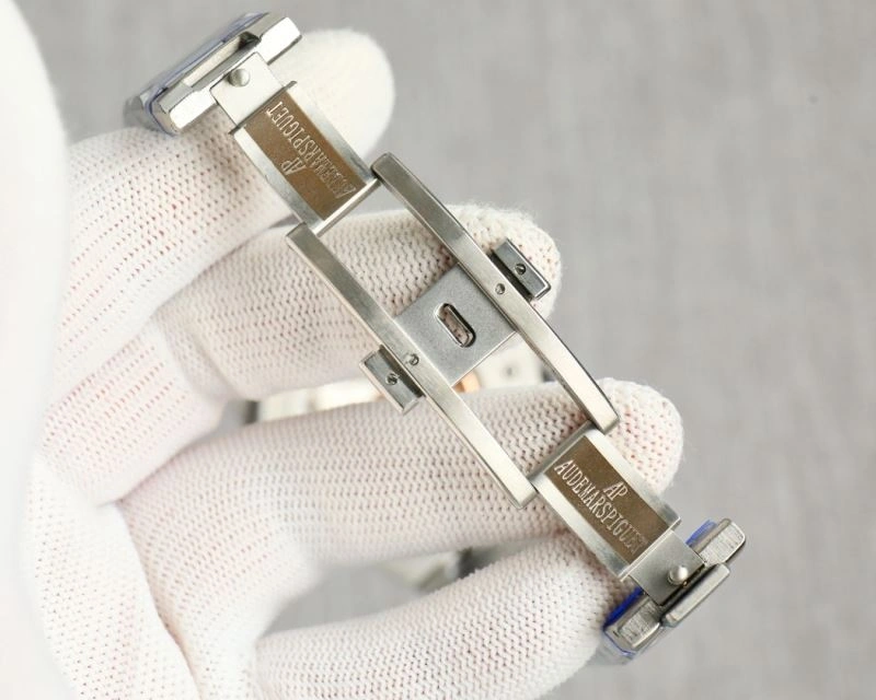 ModernLook AP Watches 175889
