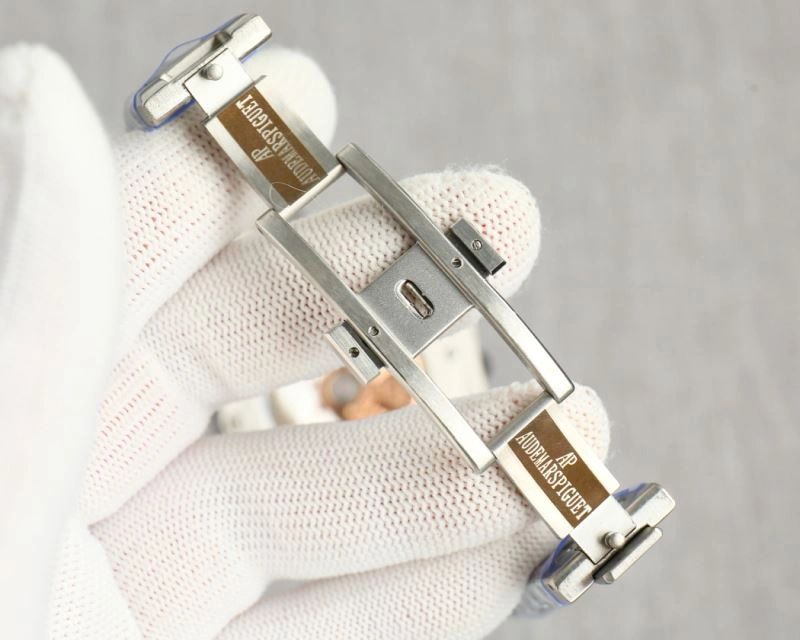Seasonal AP Watches 175886