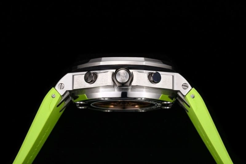 AP Watches StreetReady 175877