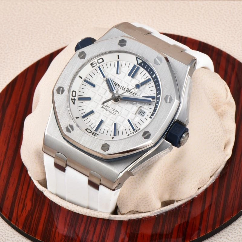 Durable AP Watches 175848