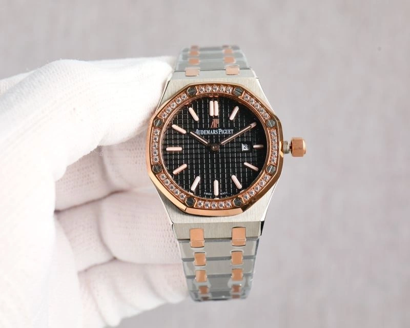 AP Watches FashionForward 175857