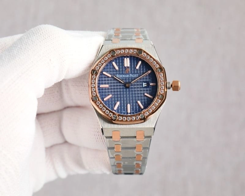AP Watches FashionForward 175857