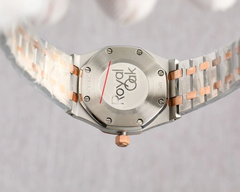 AP Watches FashionForward 175857