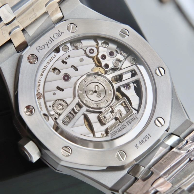 AP Watches ComfortFit 175835